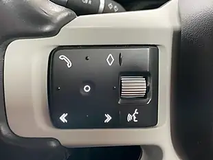 Used 2021 Land Rover Defender 90 Se Black - Interior and Exterior details 15