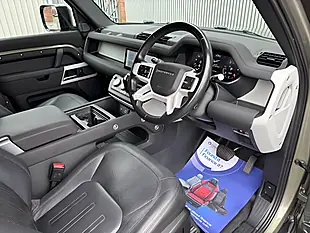 Used 2021 Land Rover Defender 90 Se Green - Interior and Exterior details 11