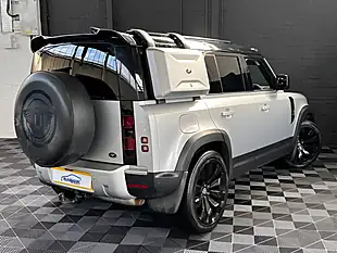 Used 2021 Land Rover Defender First Edition Hakuba Silver - Interior and Exterior details 13