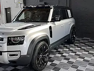 Used 2021 Land Rover Defender First Edition Hakuba Silver - Interior and Exterior details 7