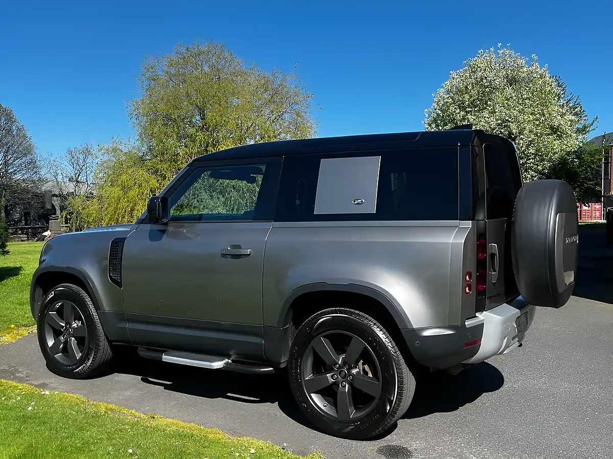 Used 2021 Land Rover Defender S Silver - Interior and Exterior details 10