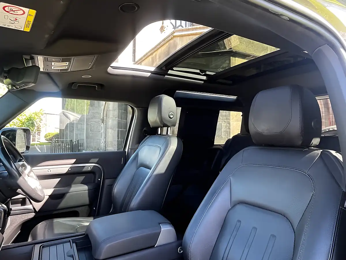 Used 2021 Land Rover Defender S Silver - Interior and Exterior details 12