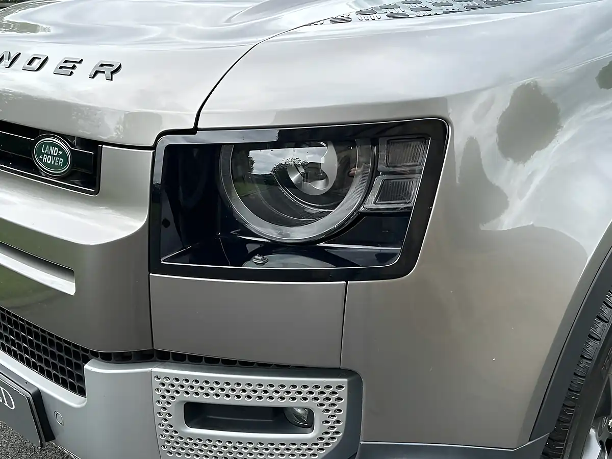 Used 2021 Land Rover Defender S Silver - Interior and Exterior details 19