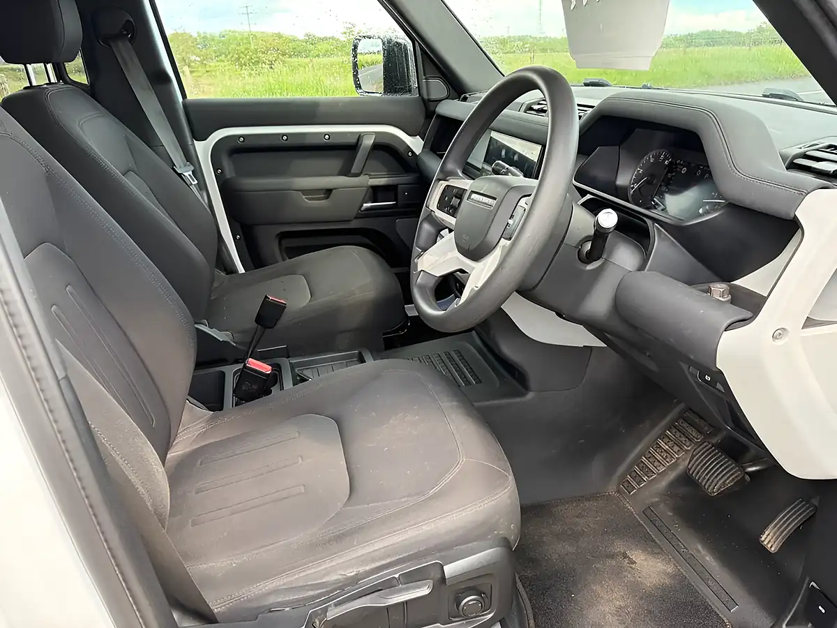 Used 2021 Land Rover Defender White - Interior and Exterior details 17