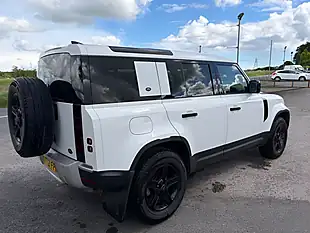 Used 2021 Land Rover Defender White - Interior and Exterior details 4