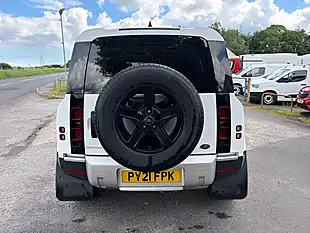 Used 2021 Land Rover Defender White - Interior and Exterior details 5