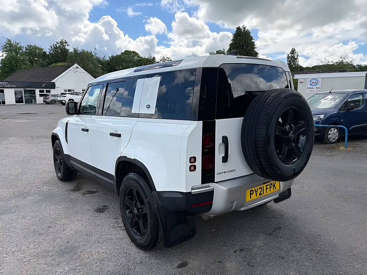 Used 2021 Land Rover Defender White - Interior and Exterior details 6
