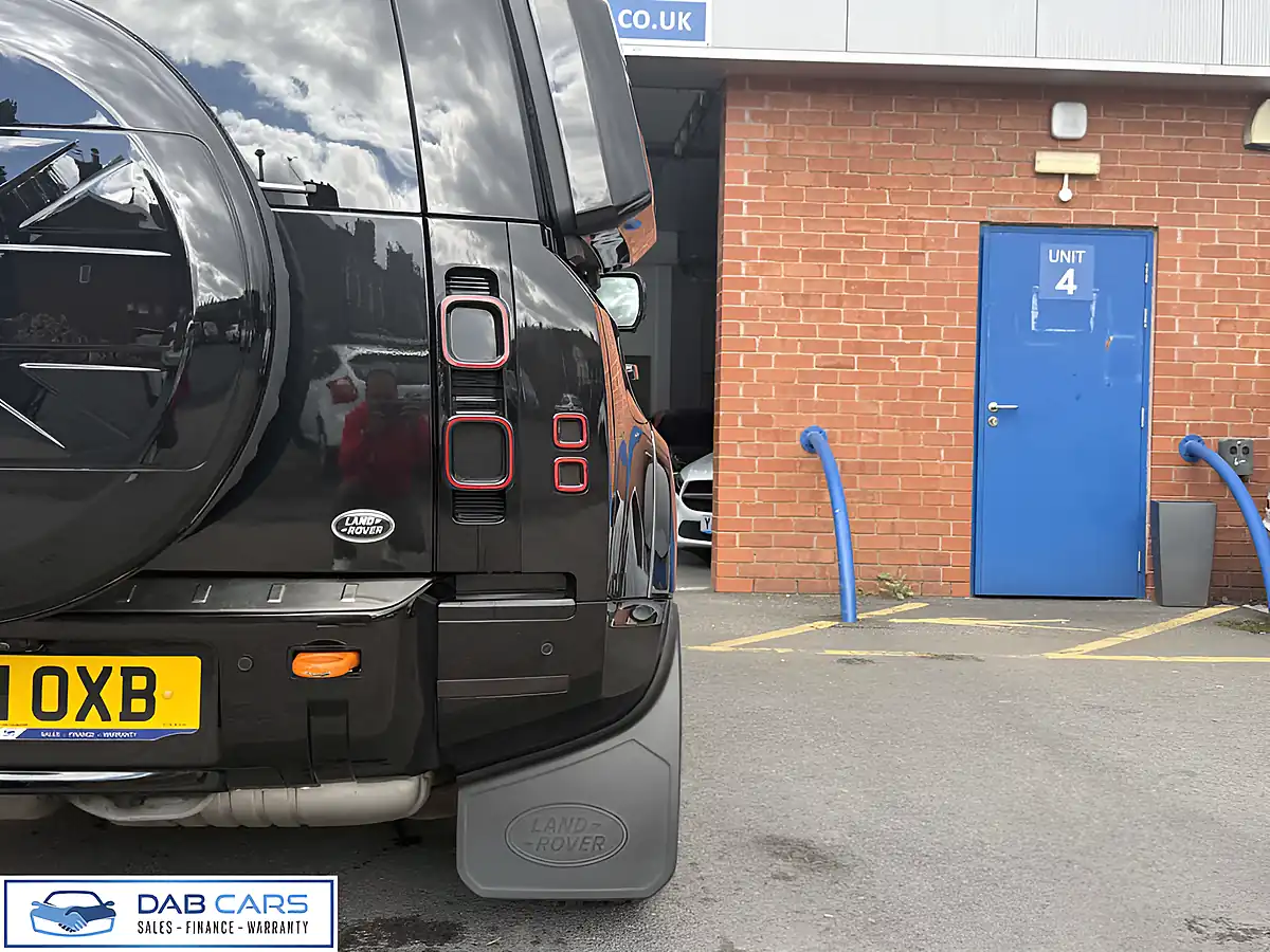 Used 2021 Land Rover Defender X-Dynamic Hse Santorini Black - Interior and Exterior details 18