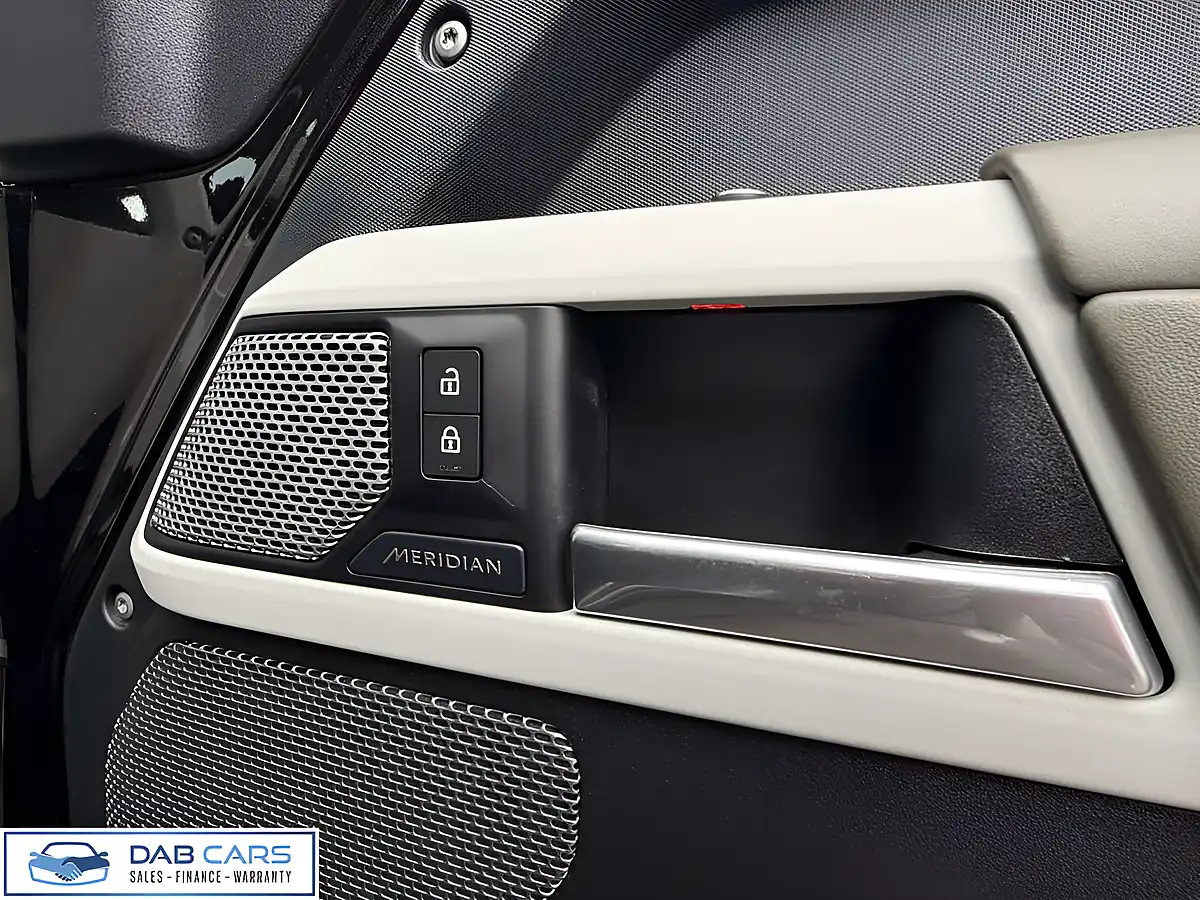 Used 2021 Land Rover Defender X-Dynamic Hse Santorini Black - Interior and Exterior details 7