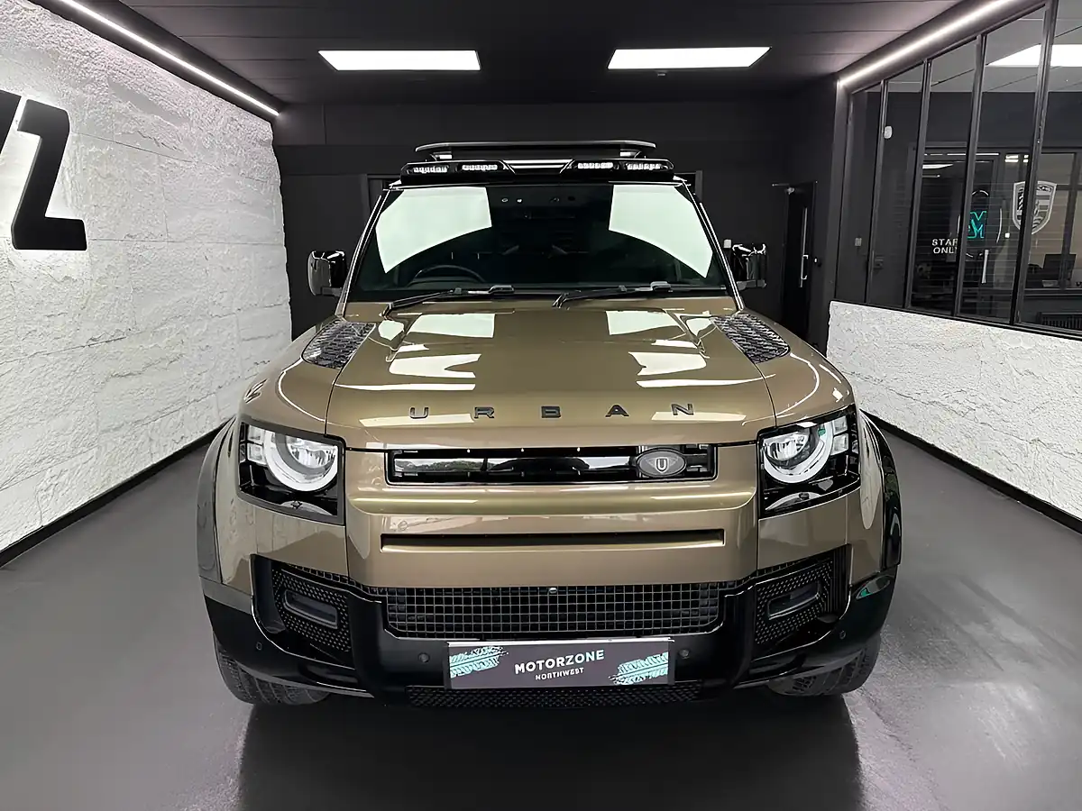Used 2021 Land Rover Defender X-Dynamic S Brown - Interior and Exterior details 8