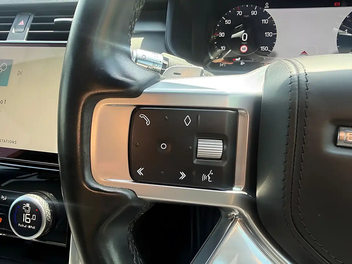 Used 2021 Land Rover Discovery Hse Grey - Interior and Exterior details 12