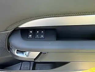 Used 2021 Land Rover Discovery Hse Grey - Interior and Exterior details 19