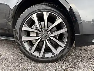 Used 2021 Land Rover Discovery R-Dynamic Hse Grey - Interior and Exterior details 3