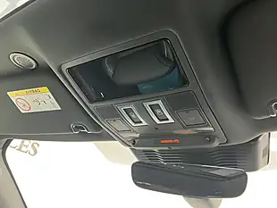 Used 2021 Land Rover Discovery R-Dynamic Hse Silver - Interior and Exterior details 13