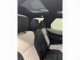 Used 2021 Land Rover Discovery R-Dynamic Se Black - Interior and Exterior details 13
