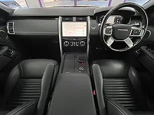 Used 2021 Land Rover Discovery R-Dynamic Se Santorini Black - Interior and Exterior details 2