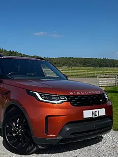 Used 2021 Land Rover Discovery S Orange - Interior and Exterior details 6