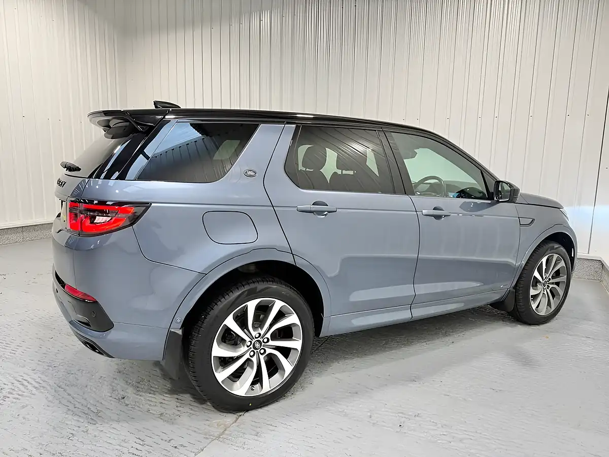 Used 2021 Land Rover Discovery Sport R-Dynamic Hse Byron Blue - Interior and Exterior details 10