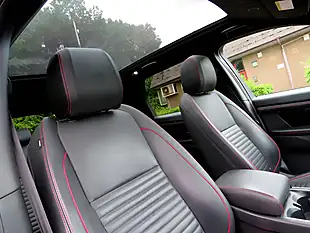 Used 2021 Land Rover Discovery Sport R-Dynamic Hse Santorini Black - Interior and Exterior details 16