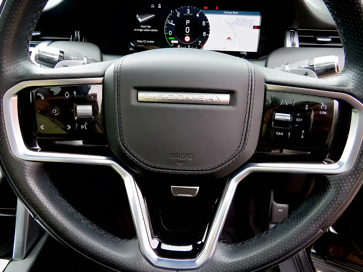 Used 2021 Land Rover Discovery Sport R-Dynamic Hse Santorini Black - Interior and Exterior details 19