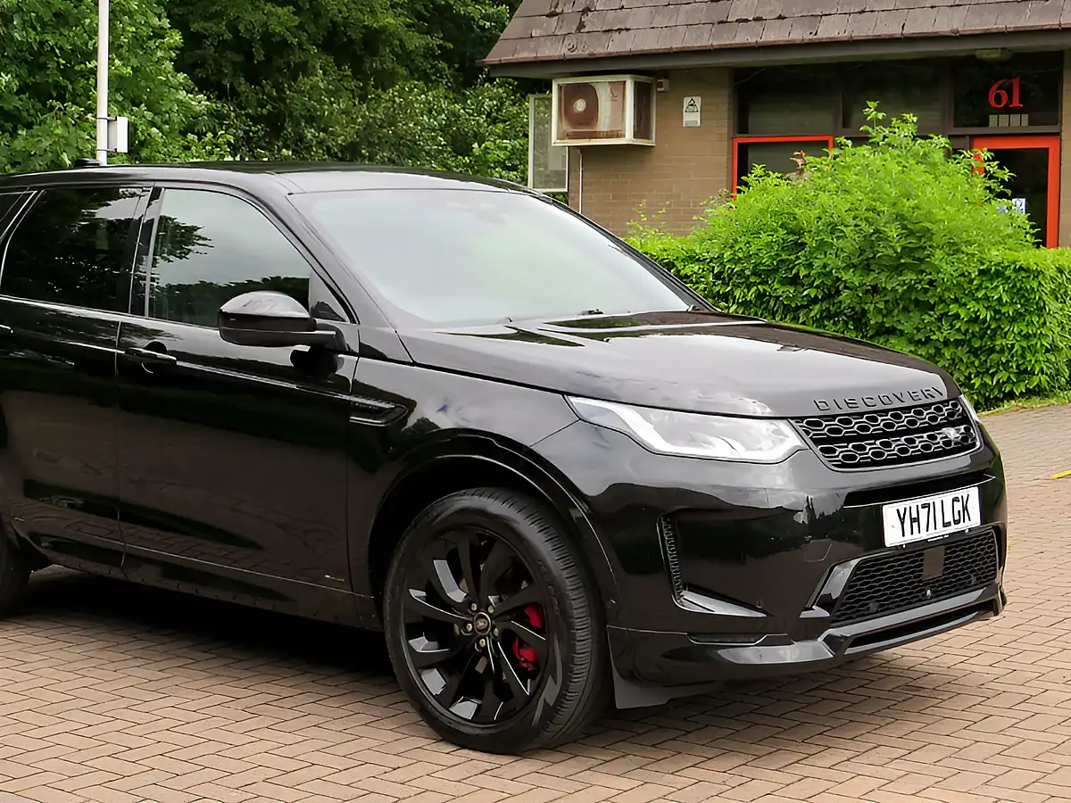 Used 2021 Land Rover Discovery Sport R-Dynamic Hse Santorini Black - Interior and Exterior details 9