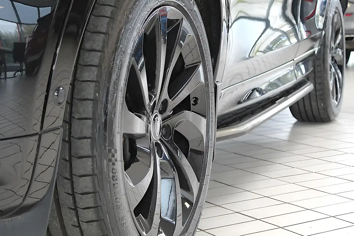 Used 2021 Land Rover Discovery Sport R-Dynamic S Plus Black - Interior and Exterior details 7