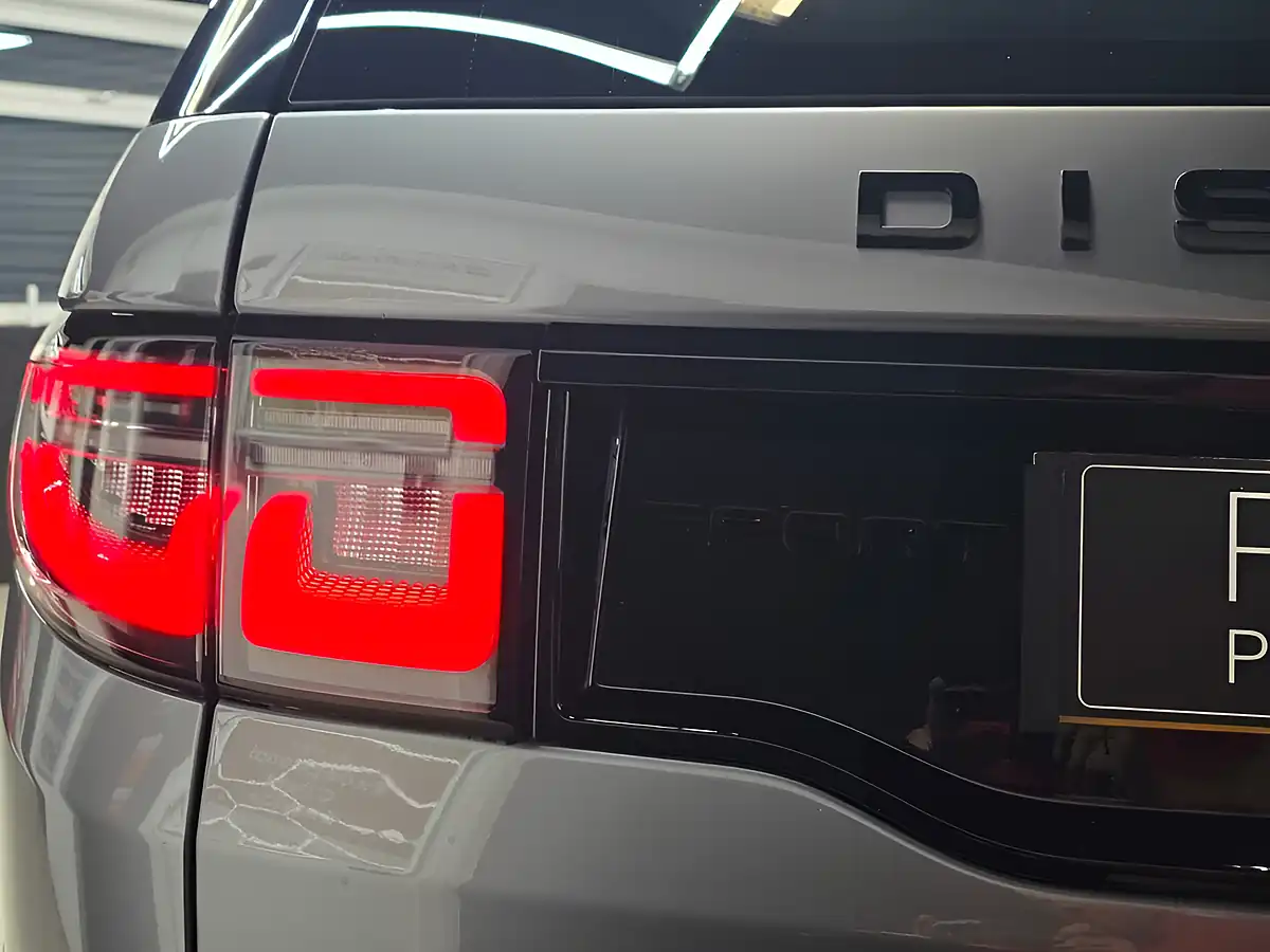 Used 2021 Land Rover Discovery Sport R-Dynamic S Plus Grey - Interior and Exterior details 17