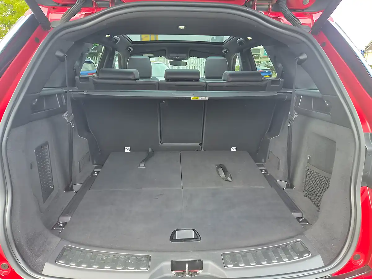 Used 2021 Land Rover Discovery Sport R-Dynamic Se Red - Interior and Exterior details 13