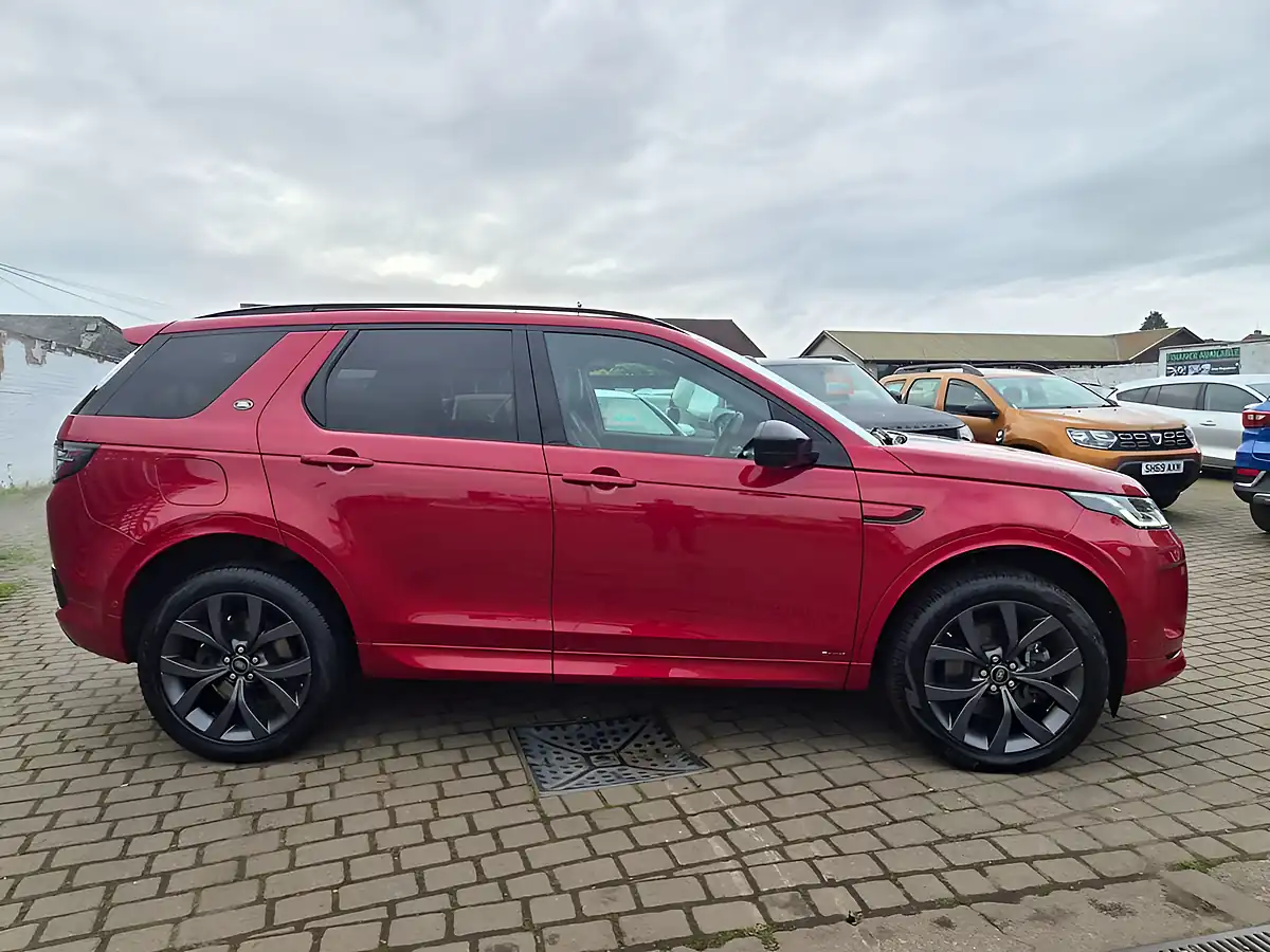 Used 2021 Land Rover Discovery Sport R-Dynamic Se Red - Interior and Exterior details 20