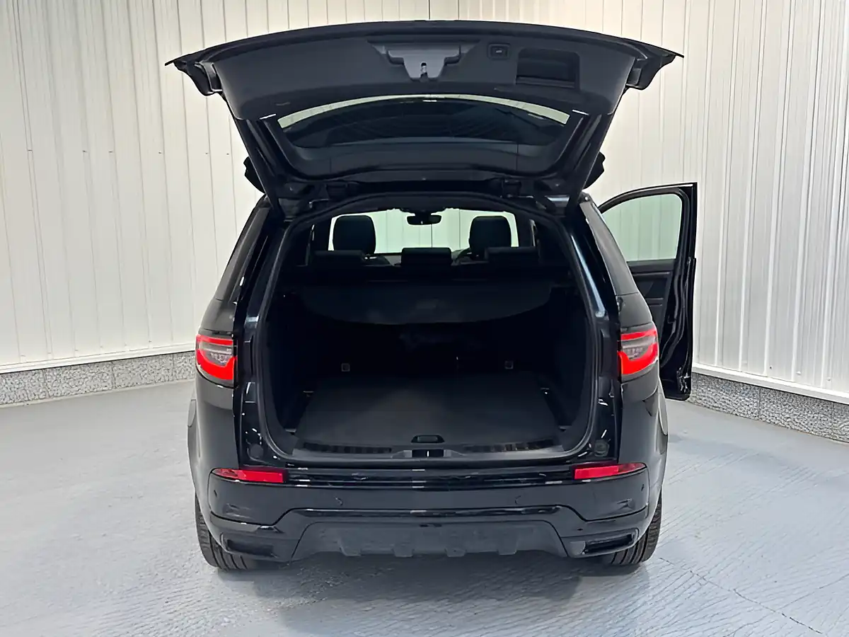Used 2021 Land Rover Discovery Sport R-Dynamic Se Santorini Black - Interior and Exterior details 7