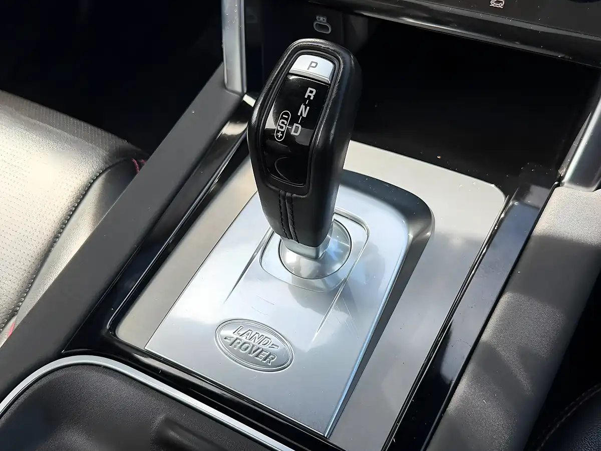 Used 2021 Land Rover Discovery Sport R-Dynamic Se White - Interior and Exterior details 11