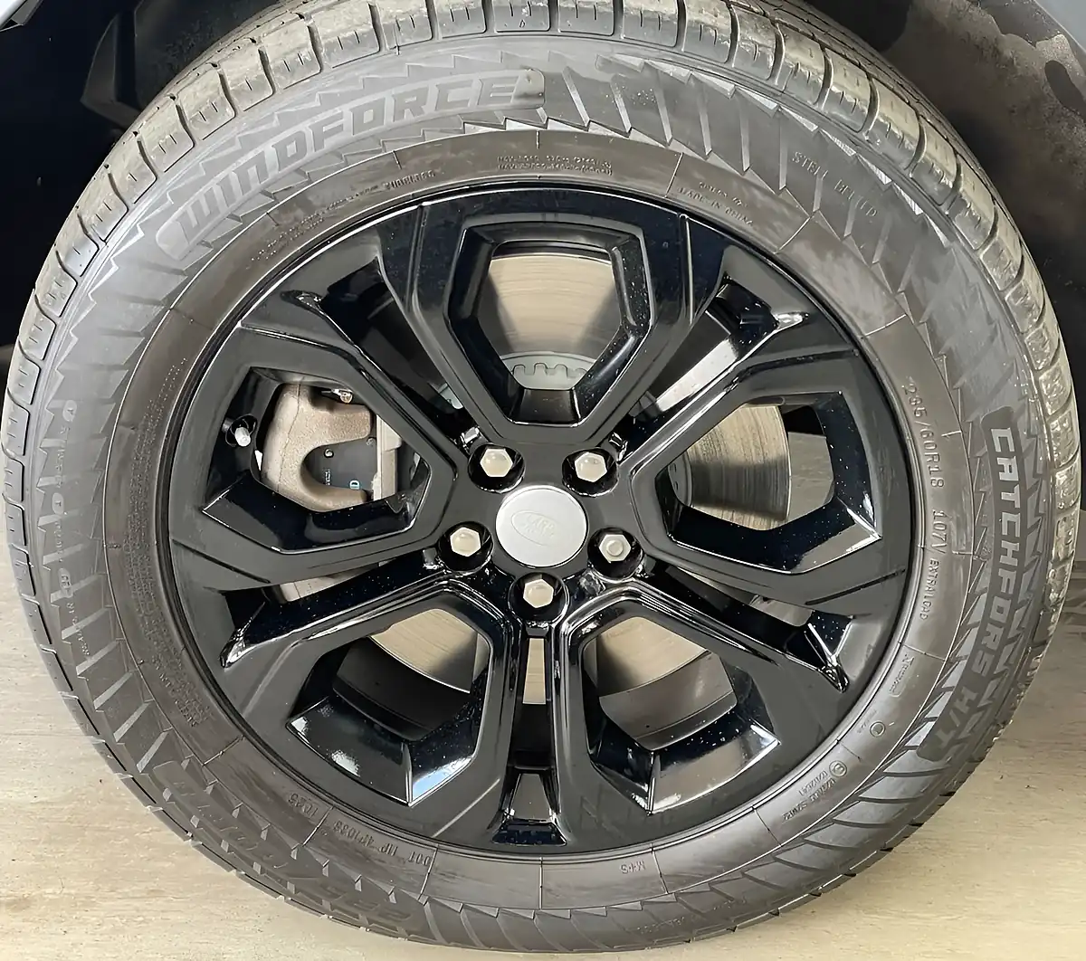 Used 2021 Land Rover Discovery Sport S Grey - Interior and Exterior details 11