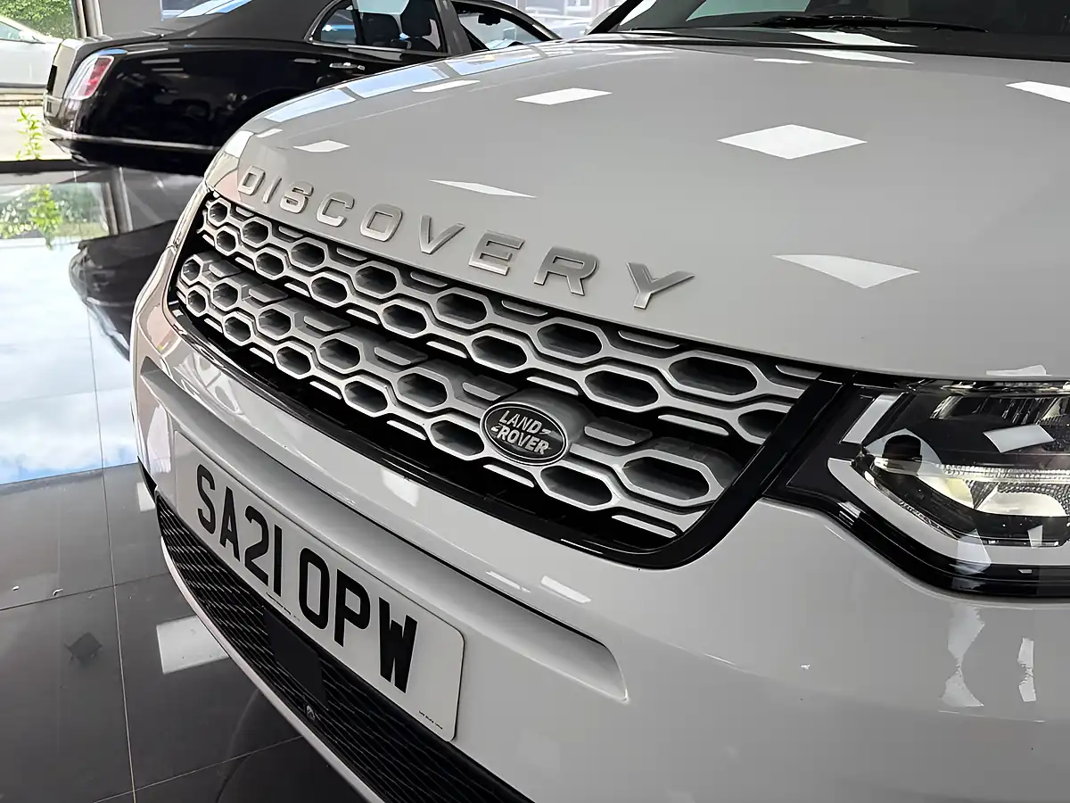 Used 2021 Land Rover Discovery Sport S White - Interior and Exterior details 11