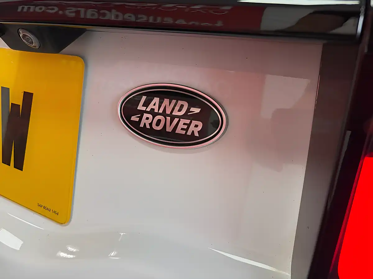 Used 2021 Land Rover Discovery Sport S White - Interior and Exterior details 6