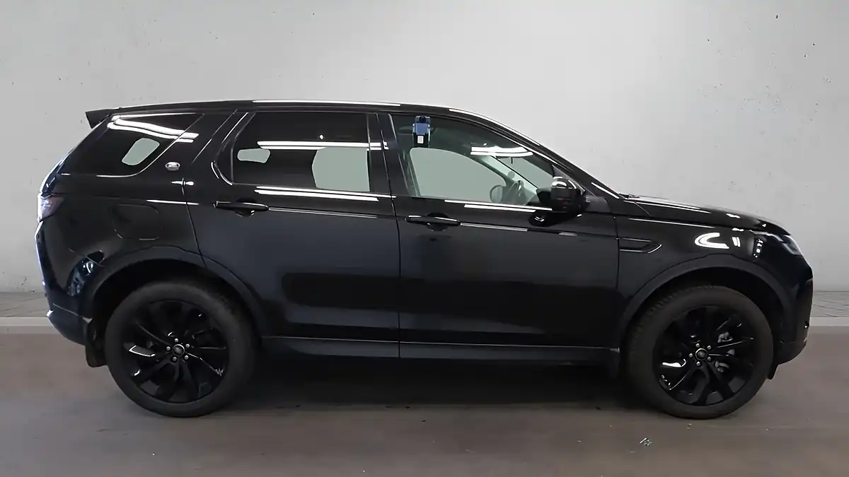 Used 2021 Land Rover Discovery Sport Se Black - Interior and Exterior details 5