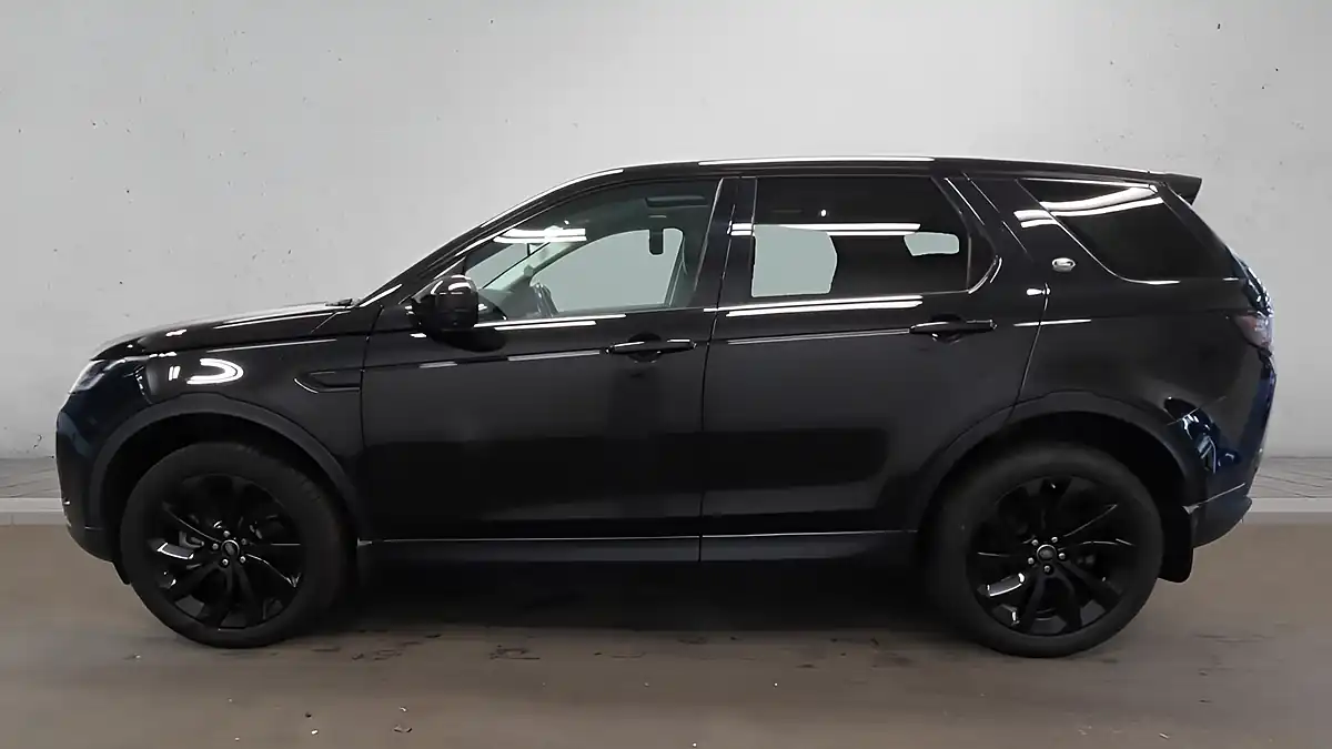 Used 2021 Land Rover Discovery Sport Se Black - Interior and Exterior details 6