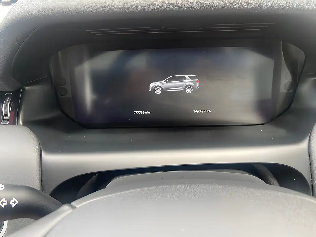 Used 2021 Land Rover Discovery Sport Se Red - Interior and Exterior details 15