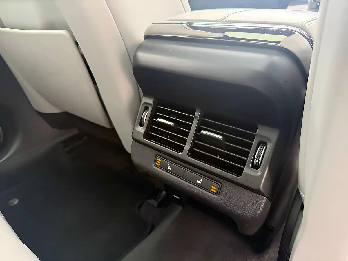 Used 2021 Land Rover Range Rover Evoque Autobiography Grey - Interior and Exterior details 14
