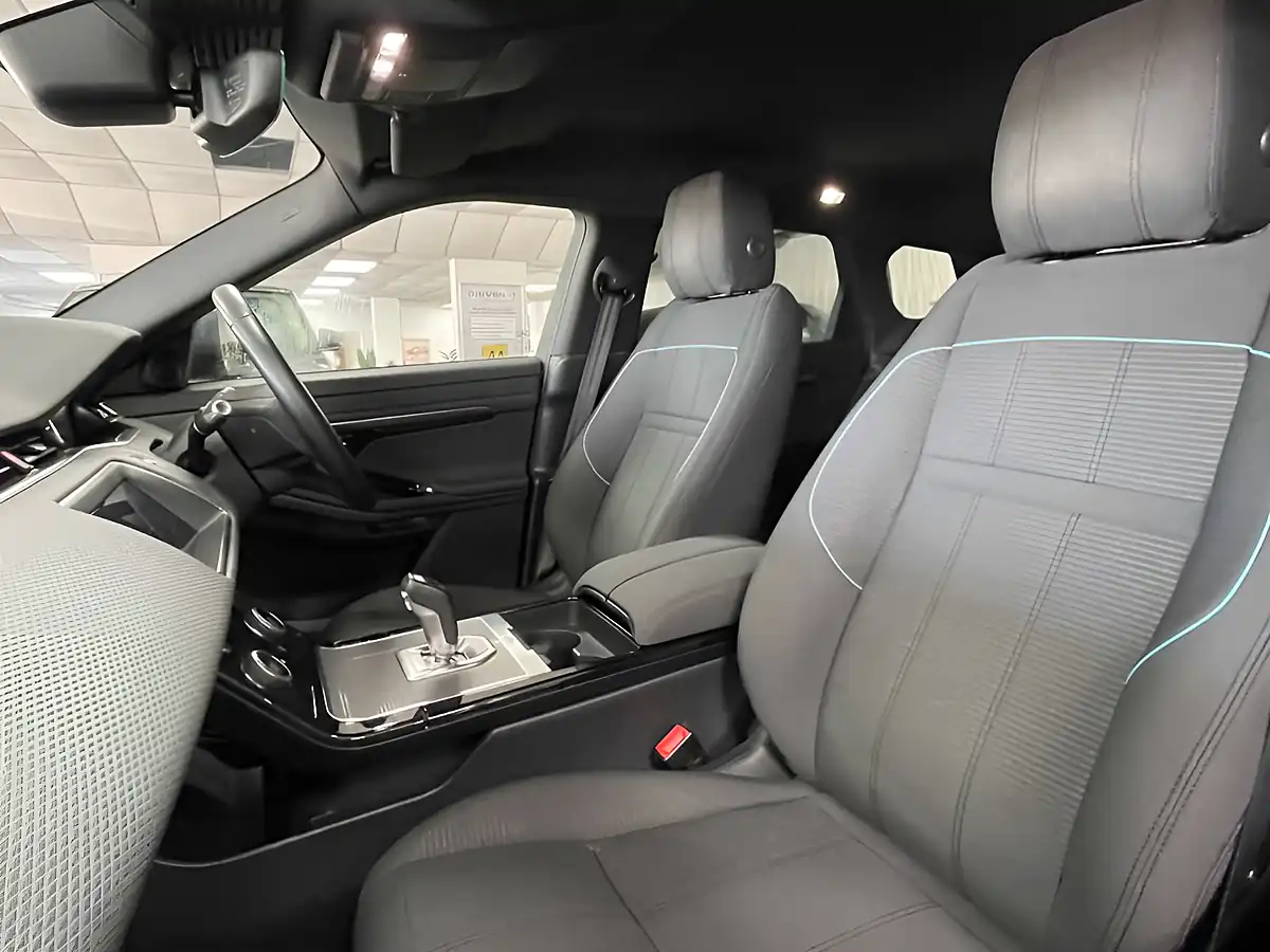 Used 2021 Land Rover Range Rover Evoque Black - Interior and Exterior details 16
