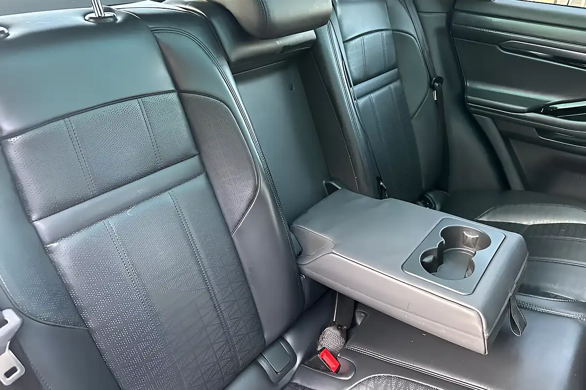 Used 2021 Land Rover Range Rover Evoque R-Dynamic Hse Silver - Interior and Exterior details 16