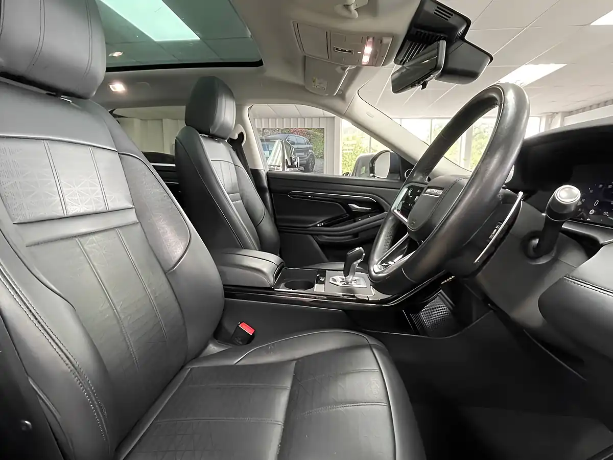 Used 2021 Land Rover Range Rover Evoque R-Dynamic Hse White - Interior and Exterior details 13
