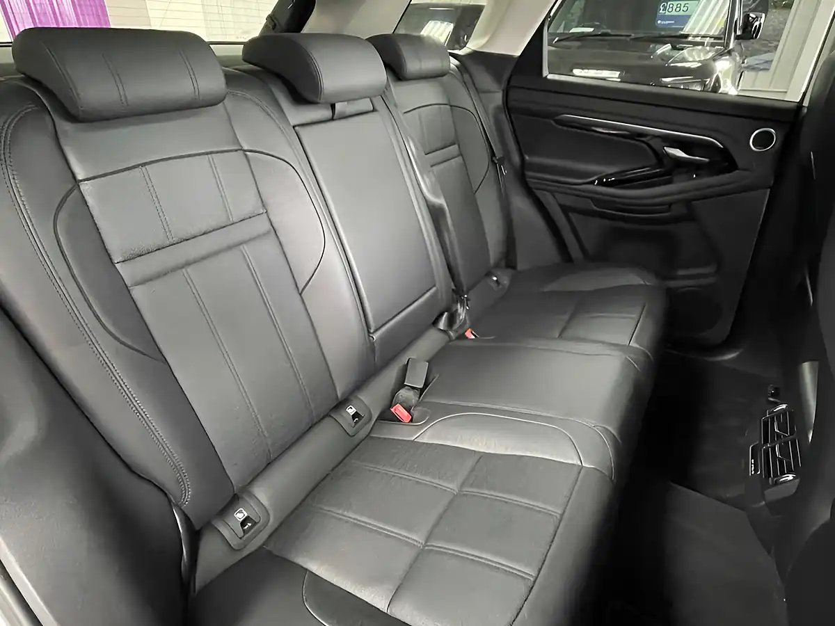 Used 2021 Land Rover Range Rover Evoque R-Dynamic Hse White - Interior and Exterior details 14