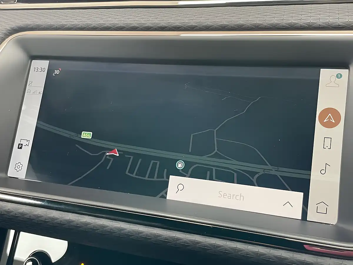 Used 2021 Land Rover Range Rover Evoque R-Dynamic S Bronze - Interior and Exterior details 19