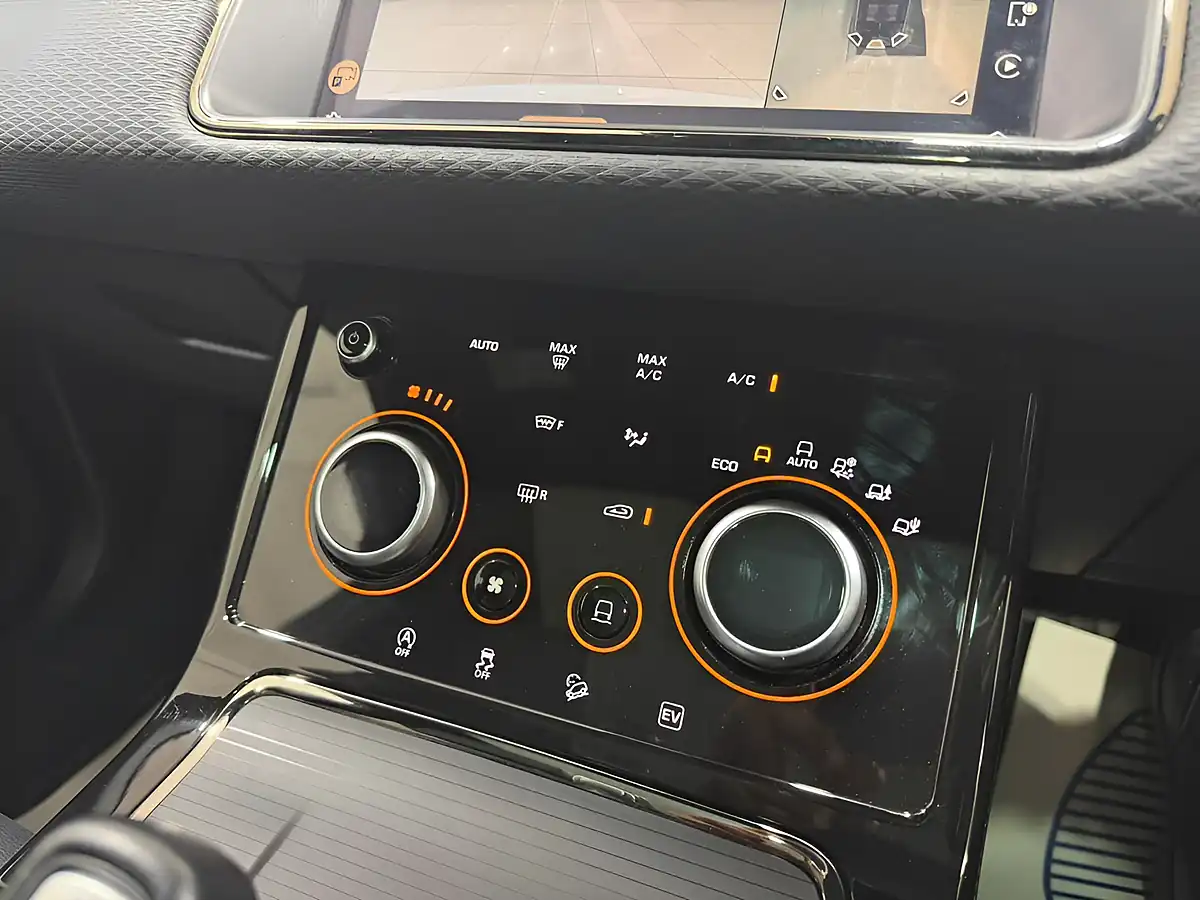 Used 2021 Land Rover Range Rover Evoque R-Dynamic S White - Interior and Exterior details 16