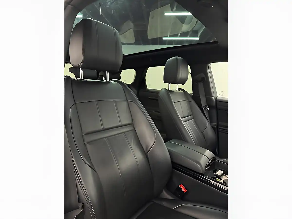 Used 2021 Land Rover Range Rover Evoque R-Dynamic Se Grey - Interior and Exterior details 9