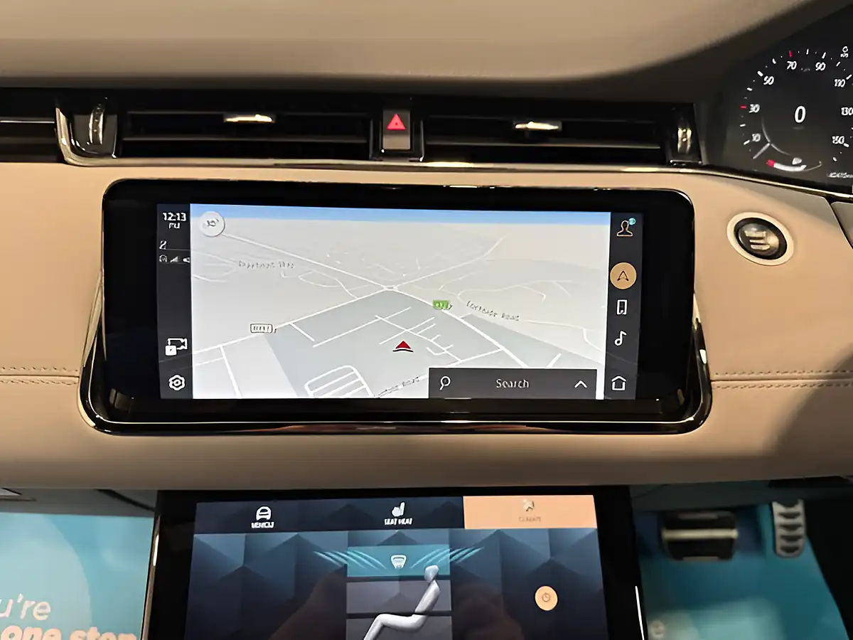 Used 2021 Land Rover Range Rover Evoque R-Dynamic Se Nolita Grey - Interior and Exterior details 17