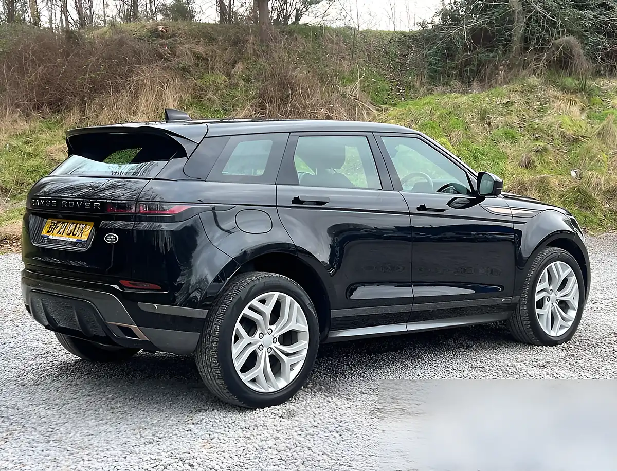 Used 2021 Land Rover Range Rover Evoque R-Dynamic Se Santorini Black - Interior and Exterior details 3