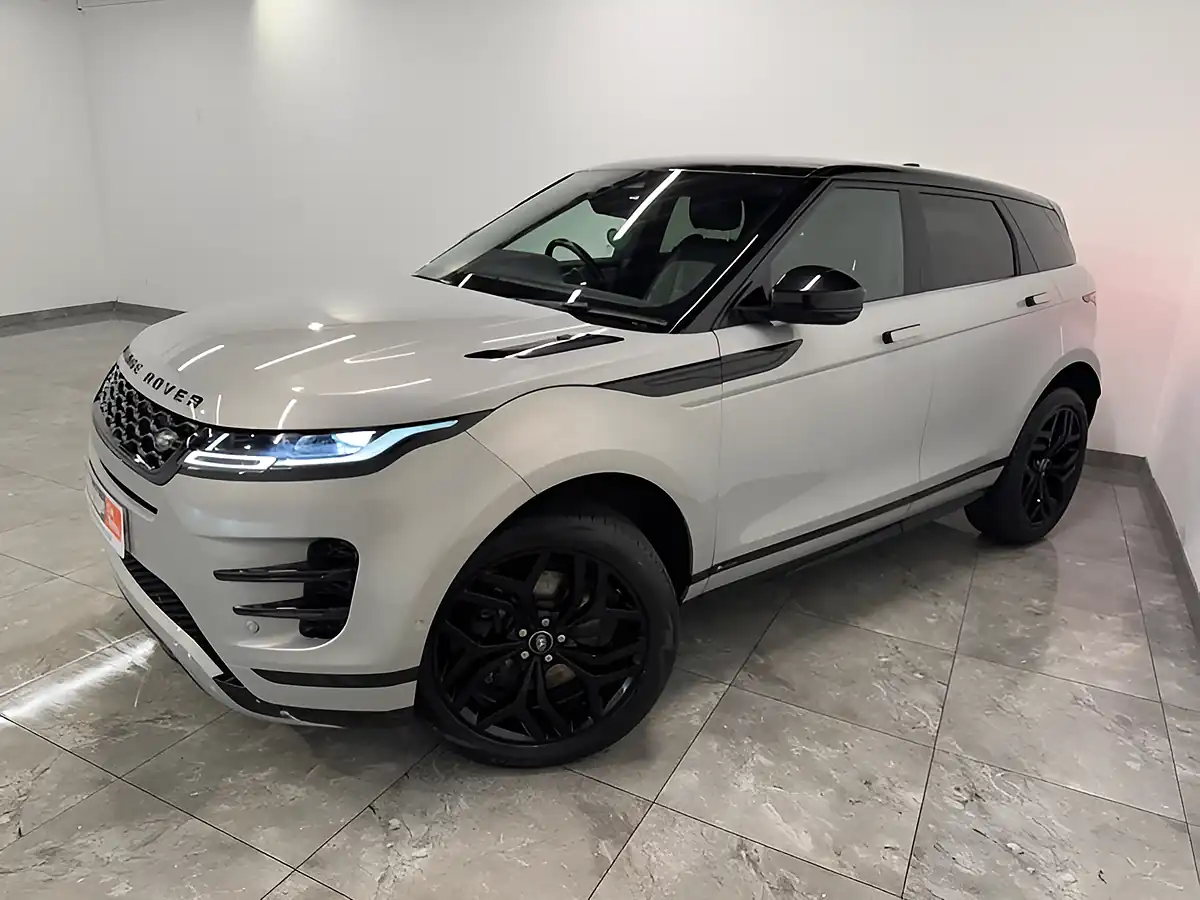 Used 2021 Land Rover Range Rover Evoque R-Dynamic Se Silver - Interior and Exterior details 4