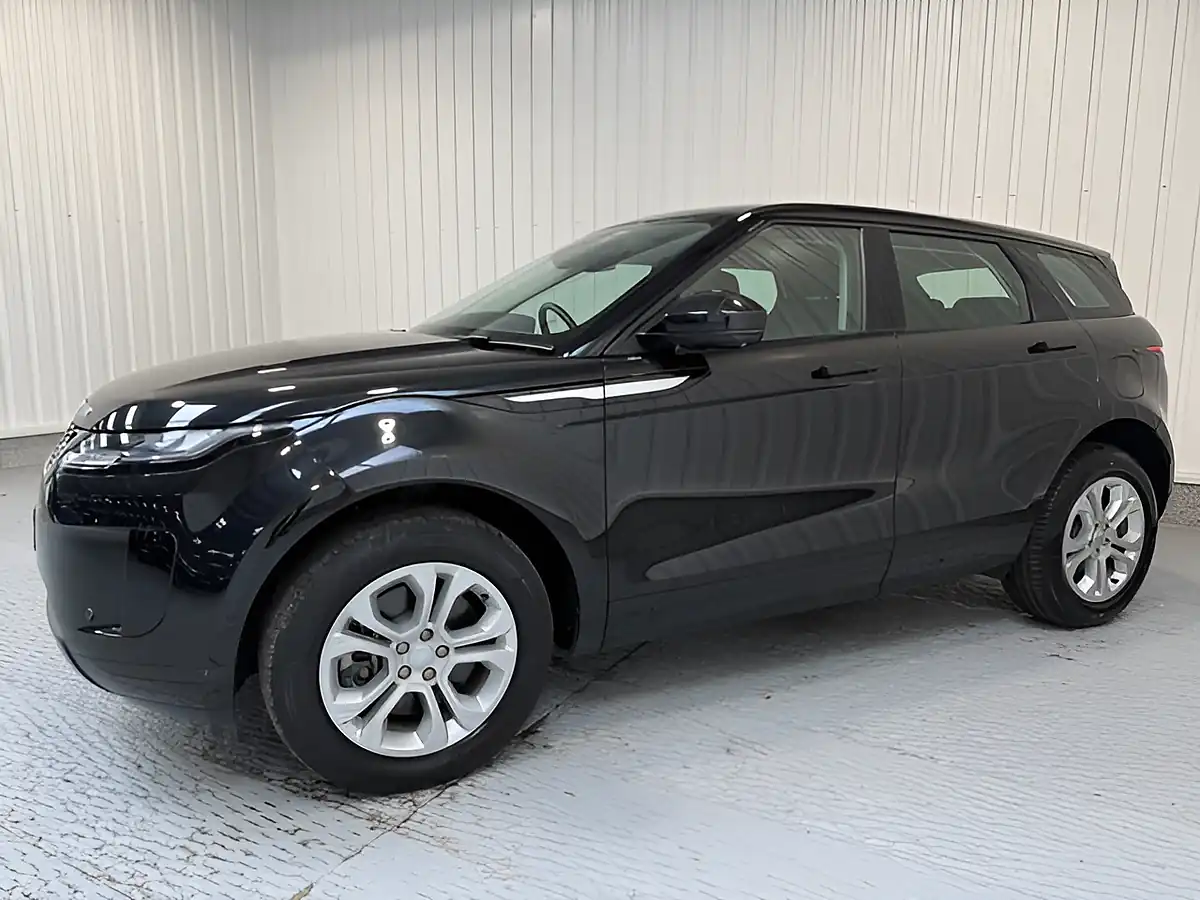 Used 2021 Land Rover Range Rover Evoque S Santorini Black - Interior and Exterior details 3