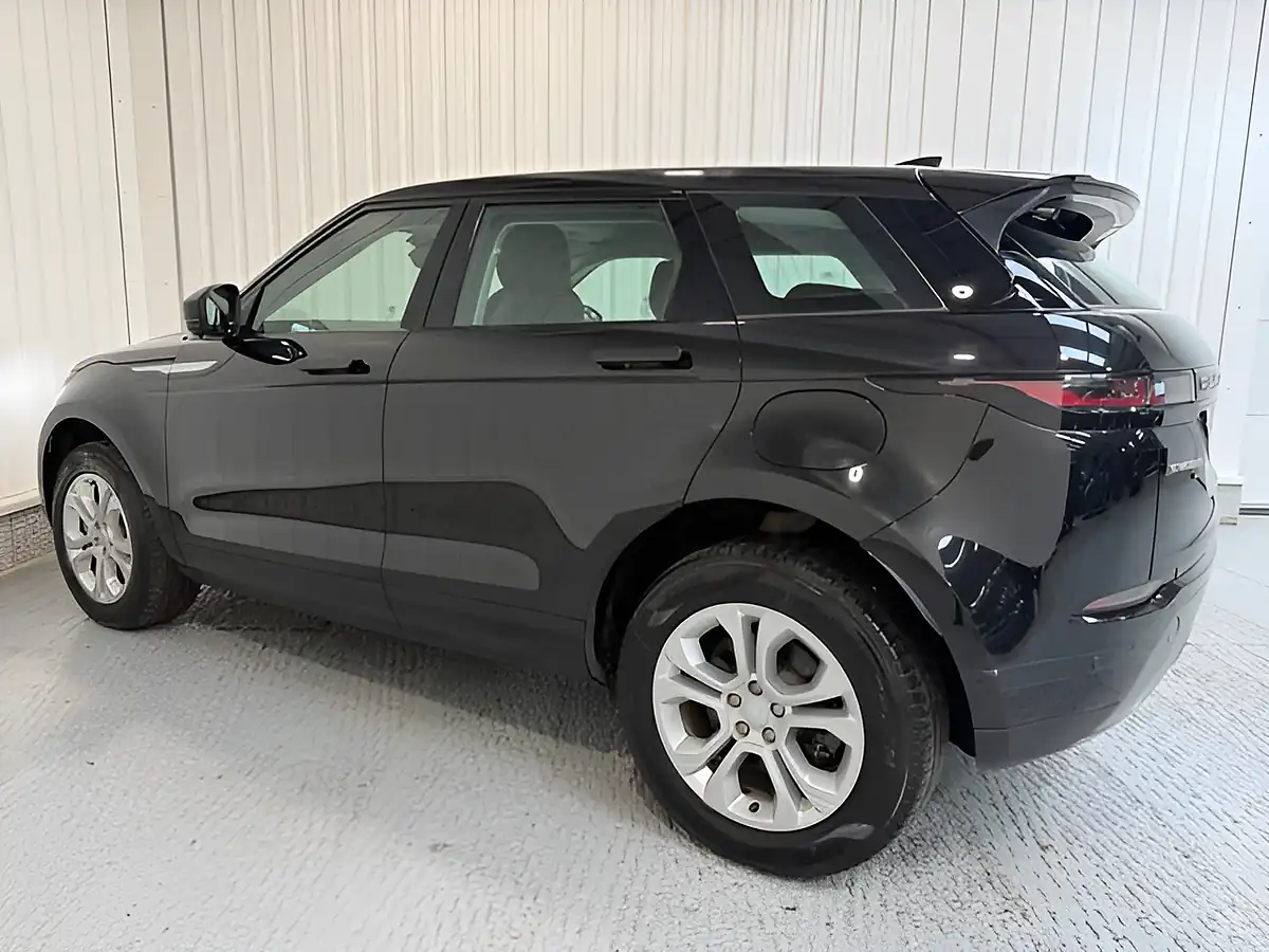 Used 2021 Land Rover Range Rover Evoque S Santorini Black - Interior and Exterior details 5